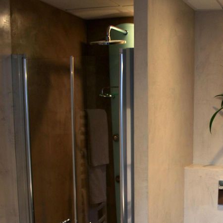 Cit'Hotel Saint-Pierre Viré Rom bilde