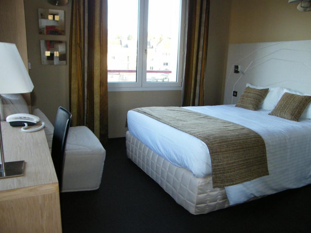 Cit'Hotel Saint-Pierre Viré Eksteriør bilde