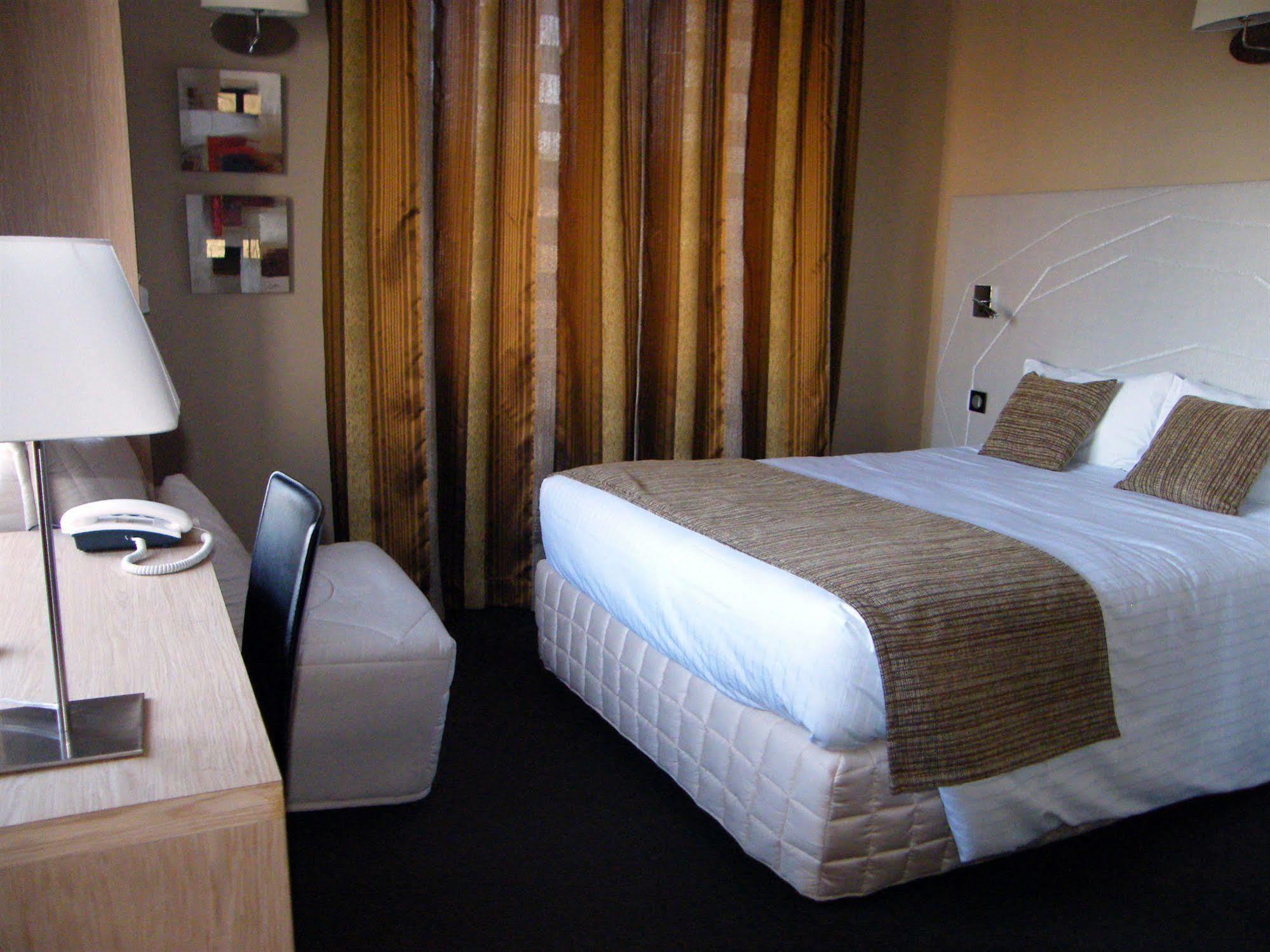 Cit'Hotel Saint-Pierre Viré Eksteriør bilde