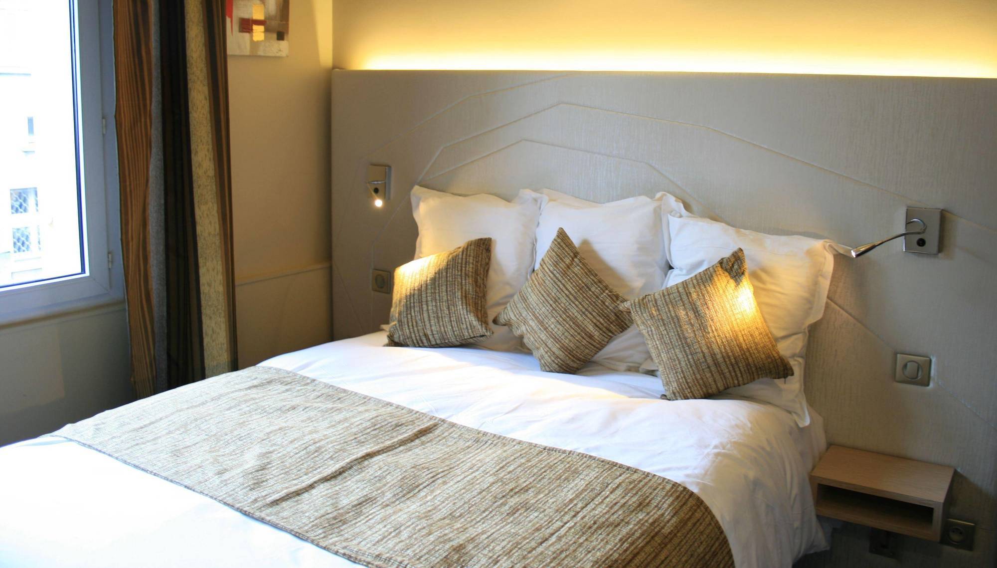 Cit'Hotel Saint-Pierre Viré Eksteriør bilde